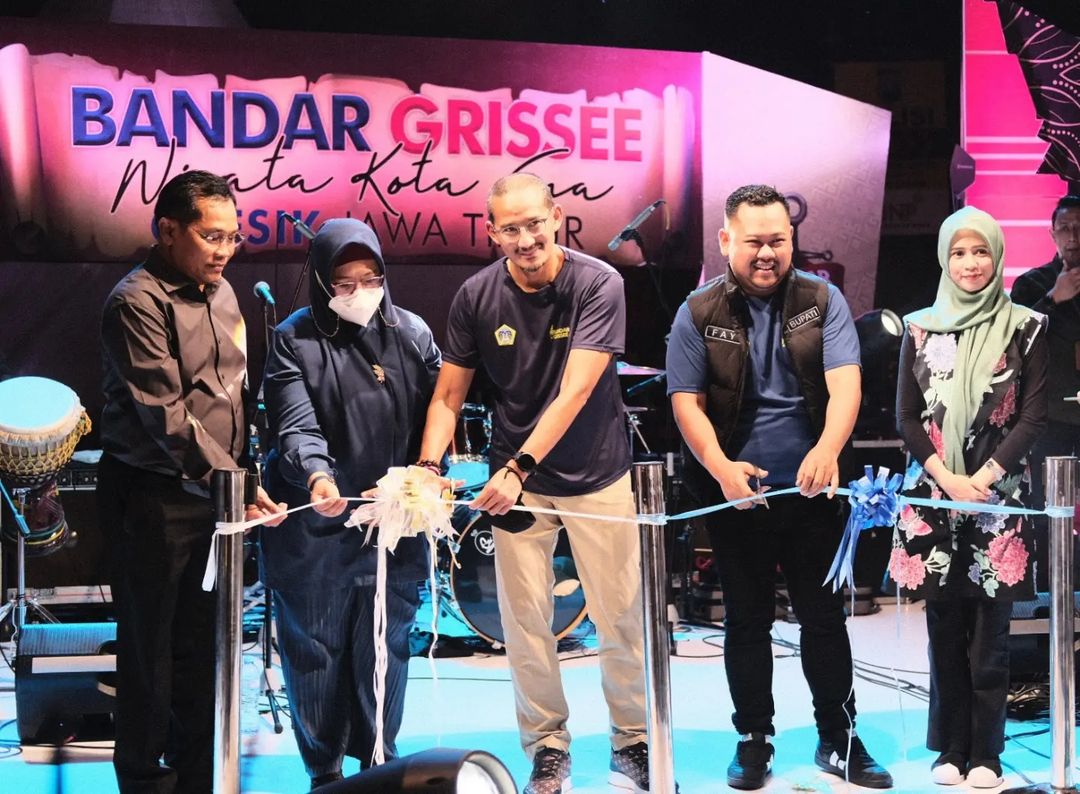 Terkesan Dengan Kawasan Heritage Bandar Grissee, Mas Menteri Sandiaga Uno Inginkan Grissee Masuk Kharisma Event Nusantara
