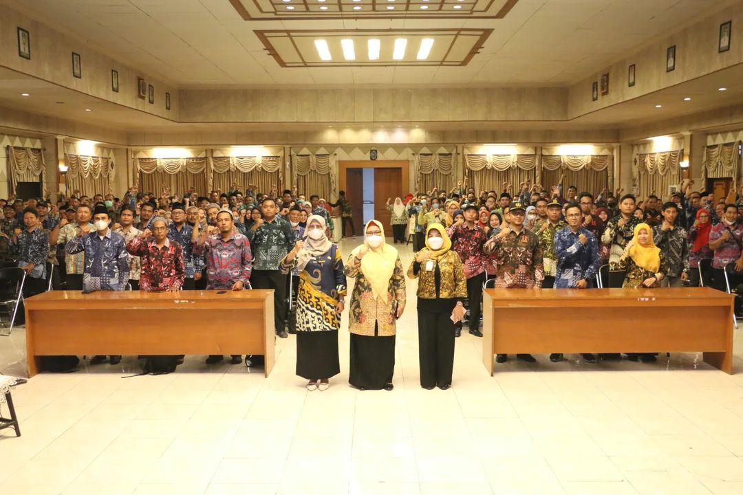Data Kemiskinan di Gresik Harus Akurat, Dinsos Gresik Beri Pelatihan Aplikasi SIKS-NG