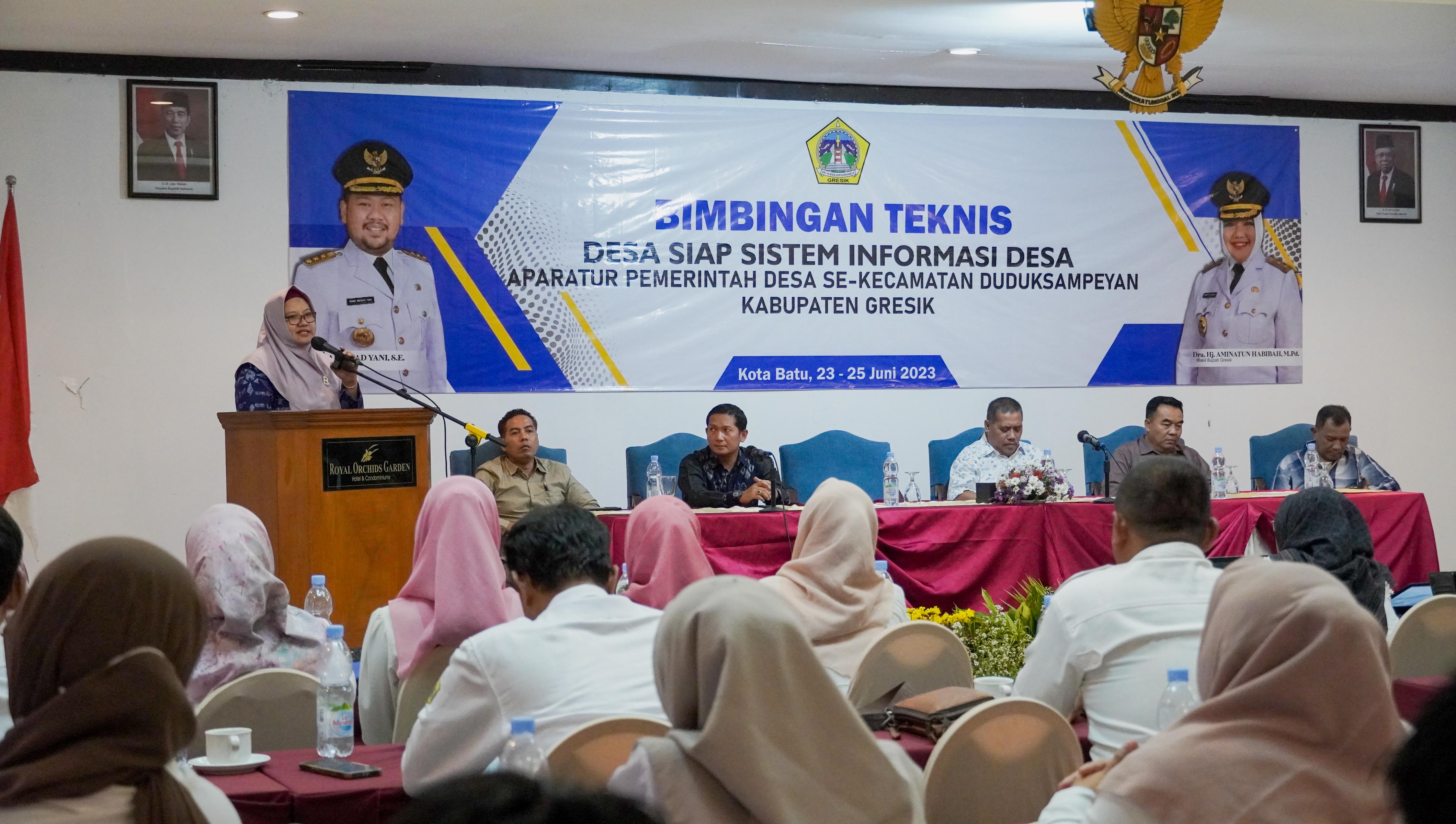 Tingkatkan Pelayanan Masyarakat, Pemerintah Desa se-Duduksampean Dibekali Kemampuan Mengelola Data Secara Digital