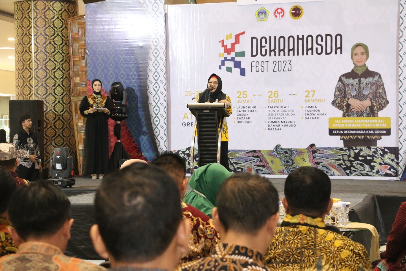 Buka Dekranasda Fest 2023, Wabup Gresik Minta Produk Lokal Terus Ditingkatkan Dan Dilestarikan