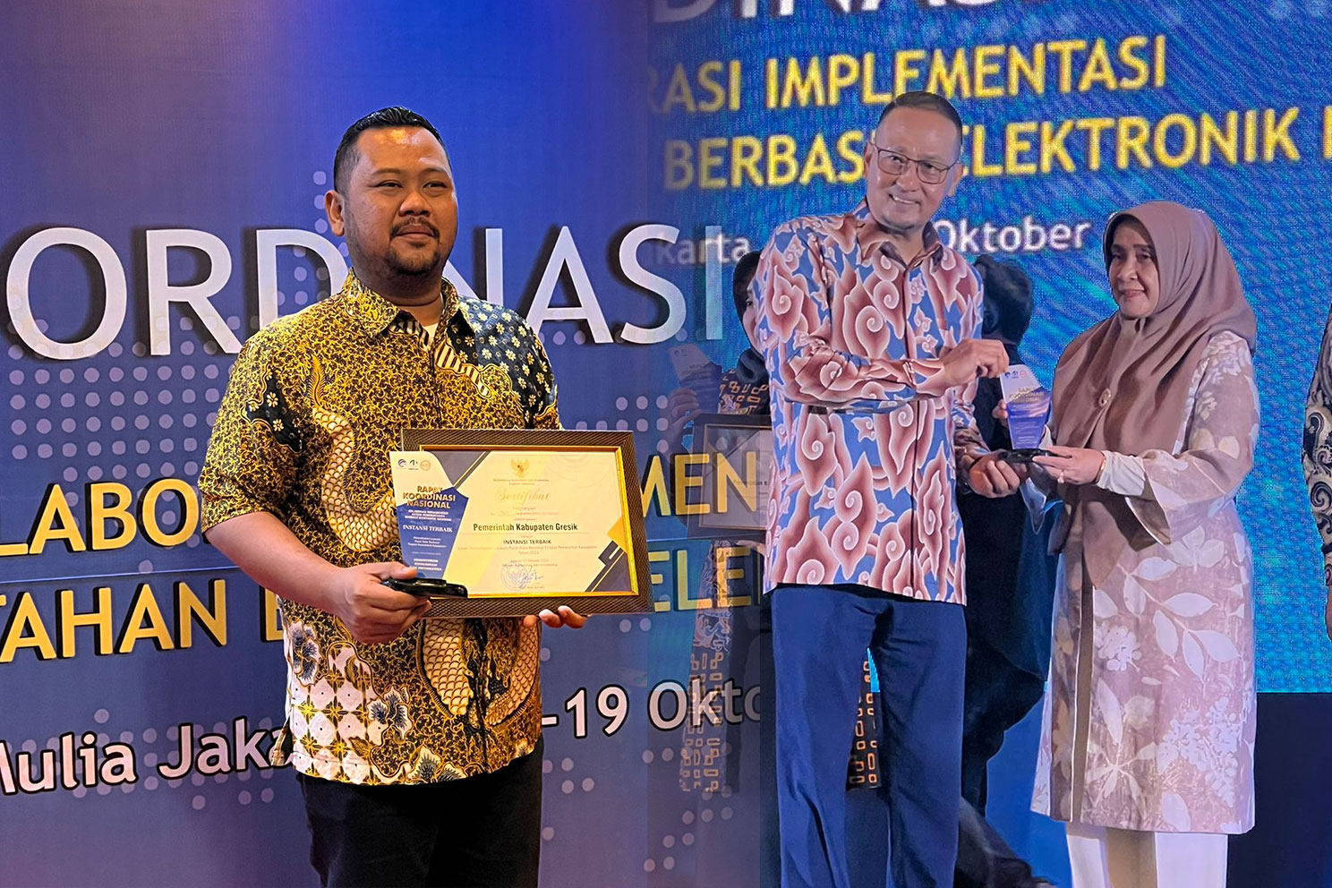 Bukti Komitmen Reformasi Birokrasi, Pemkab Gresik Instansi Terbaik Pemanfaatan PDN 2023
