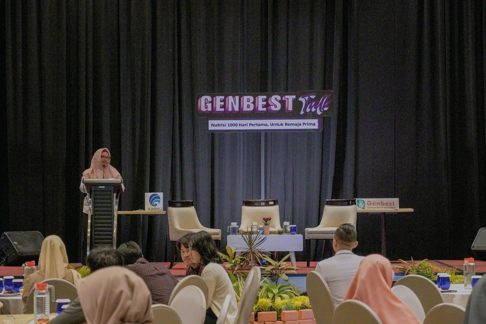Bersama Ratusan Anak Muda Gresik, Bu Min Ajak Ciptakan Gresik Bebas Stunting
