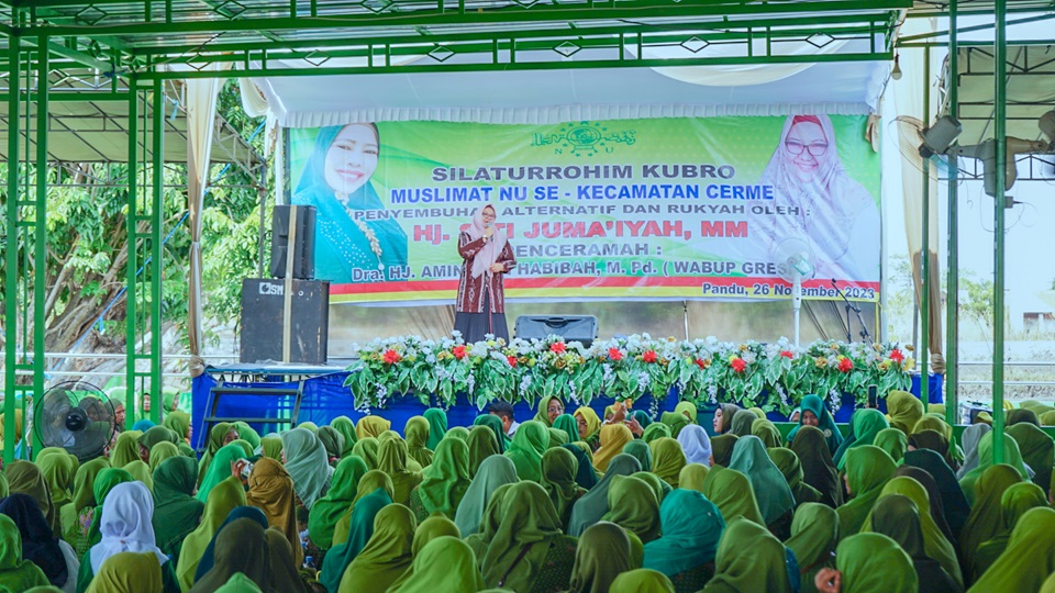 Hadiri Silaturahmi Kubro Muslimat NU Cerme, Bu Min Bicarakan Stunting, UHC, Hingga Isu Lingkungan