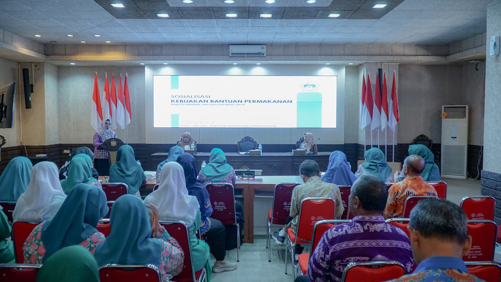 Sejahterakan Lansia dan Disabilitas, Dinsos Gresik Gelar Sosialisasi Bantuan Permakanan